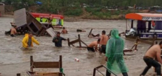 Cientos de argentinos quedaron varados en Bolivia, luego de que se reportara una crecida en el río Bermejo